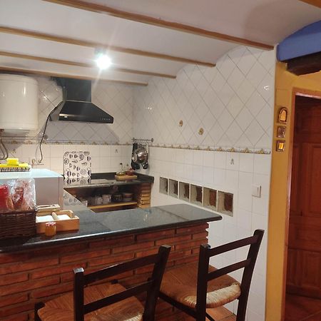 Casa Valentina Y La Buhardilla Apartment Salvacanete Bagian luar foto